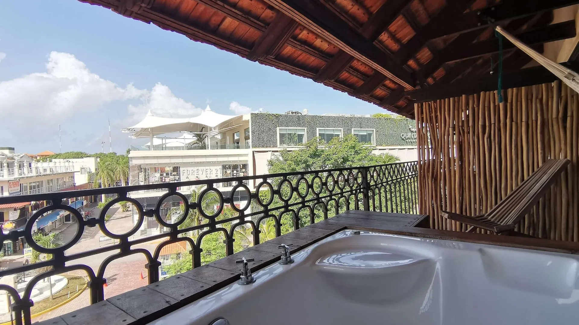 Caribbean Paradise Hotel & Spa - 5Th Avenue Playa del Carmen