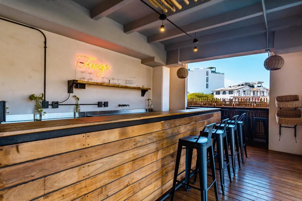 Caribbean Paradise Hotel & Spa - 5Th Avenue Playa del Carmen