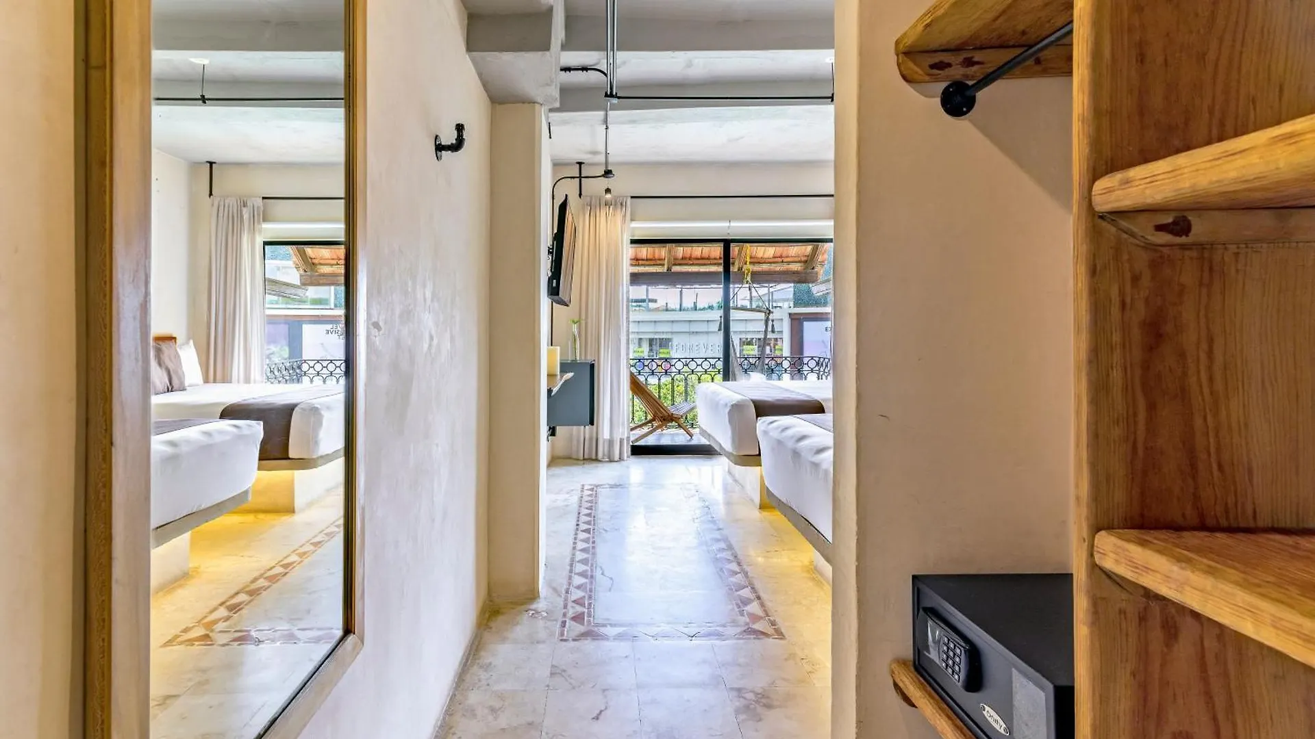 Caribbean Paradise Hotel & Spa - 5Th Avenue Playa del Carmen