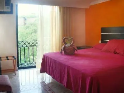 Caribbean Paradise Hotel & Spa - 5Th Avenue 신데 델 카르멘